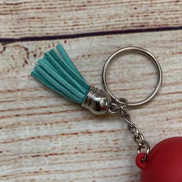 Nightmare Before Christmas Sally Keychain - Picture 3 of 3